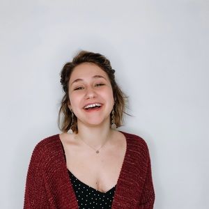 Meet your Posher, Chloe
